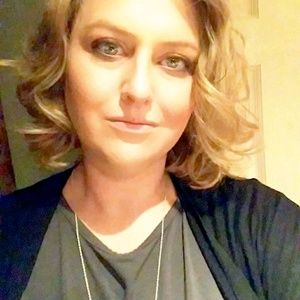 Meet your Posher, Lindsay